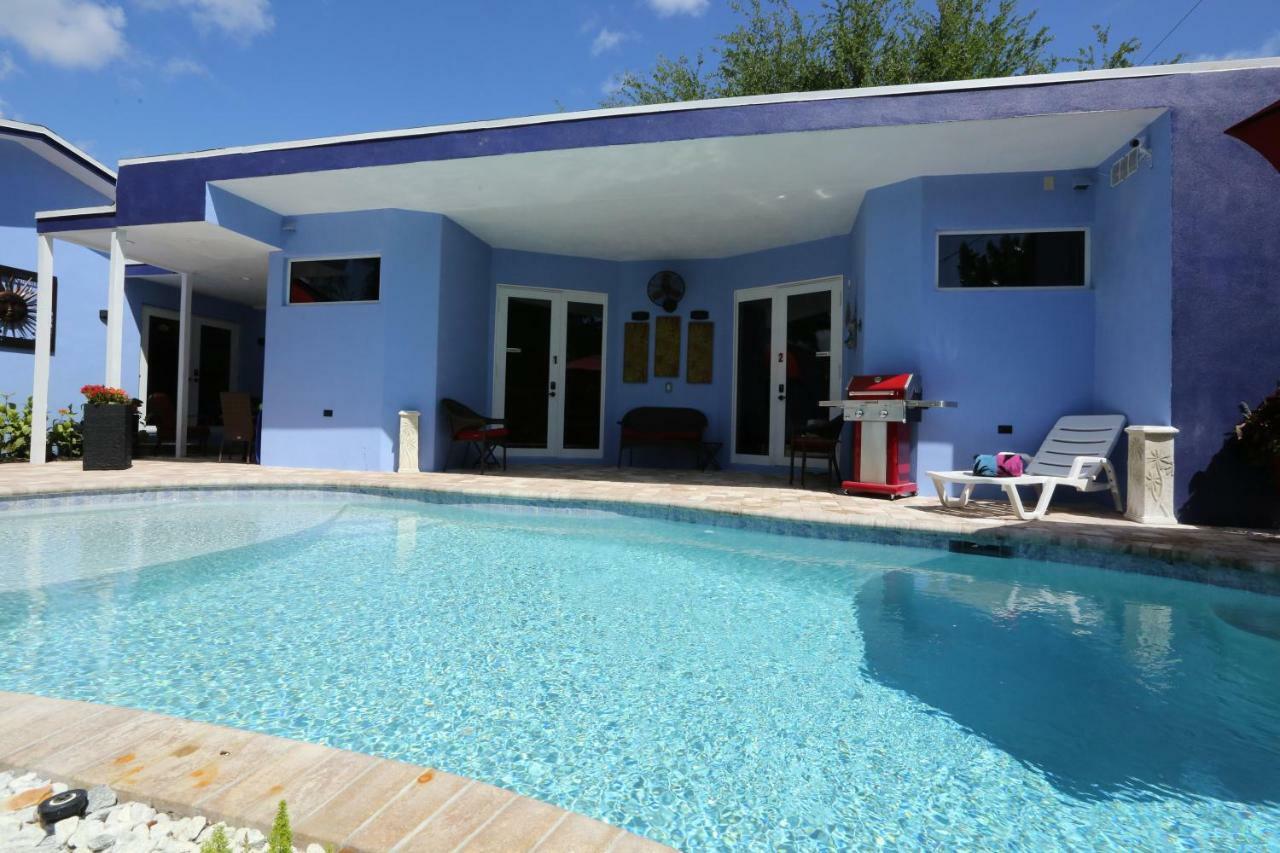 Fantasy Island Inn, Caters To Men Wilton Manors Exterior photo