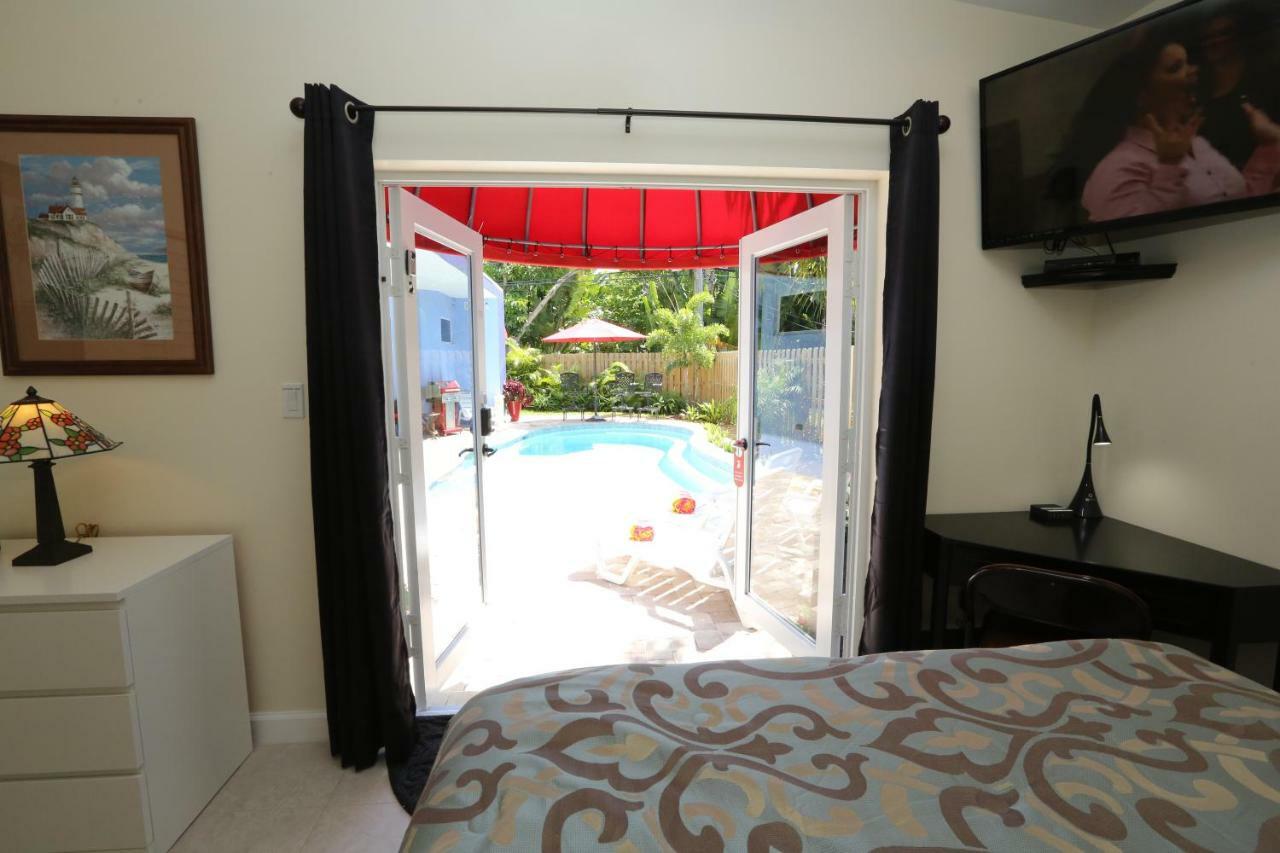 Fantasy Island Inn, Caters To Men Wilton Manors Exterior photo