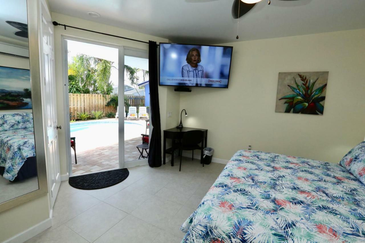 Fantasy Island Inn, Caters To Men Wilton Manors Exterior photo